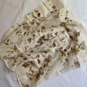 Onion skins bandana - Image 1